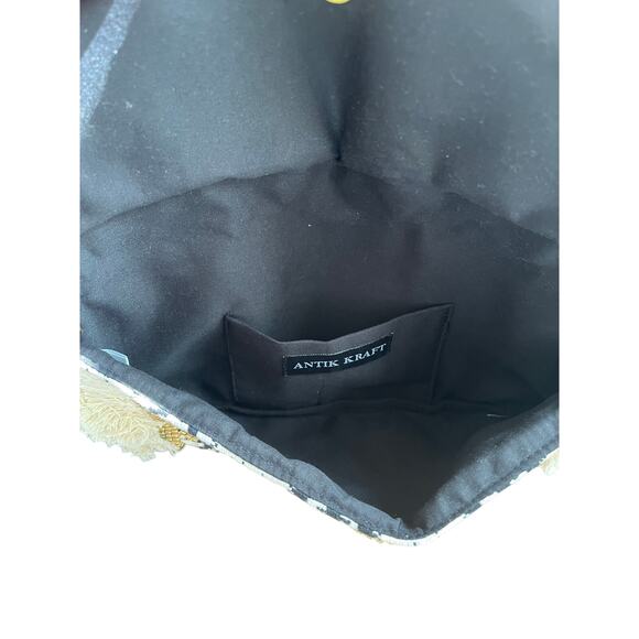 ANTIK KRAFT | Boho Chic Beaded Fringe Black & White w/Chain Strap Purse | EUC - Picture 9 of 9